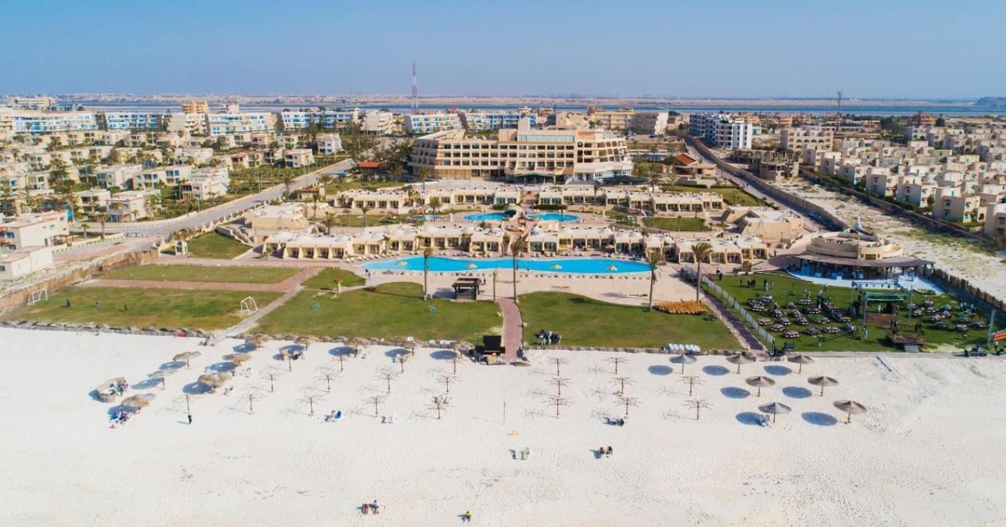 Borg El Arab Beach Resort Eksteriør billede Aerial view of the resort