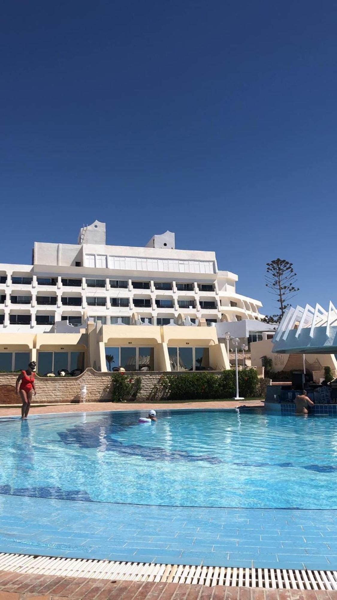 Borg El Arab Beach Resort Eksteriør billede The Grand Hotel